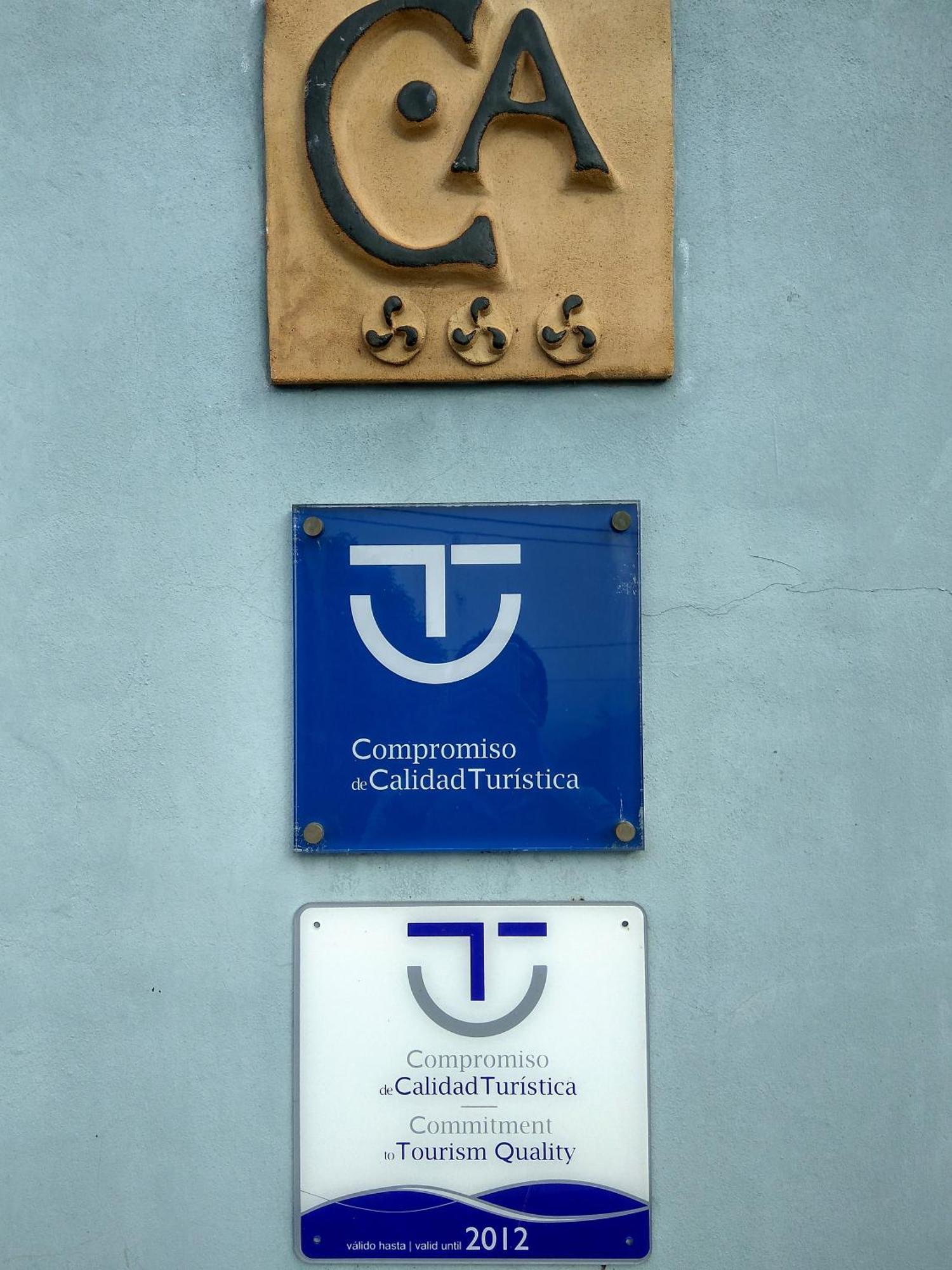 Casa De Aldea La Pumariega Hotell Caces Eksteriør bilde